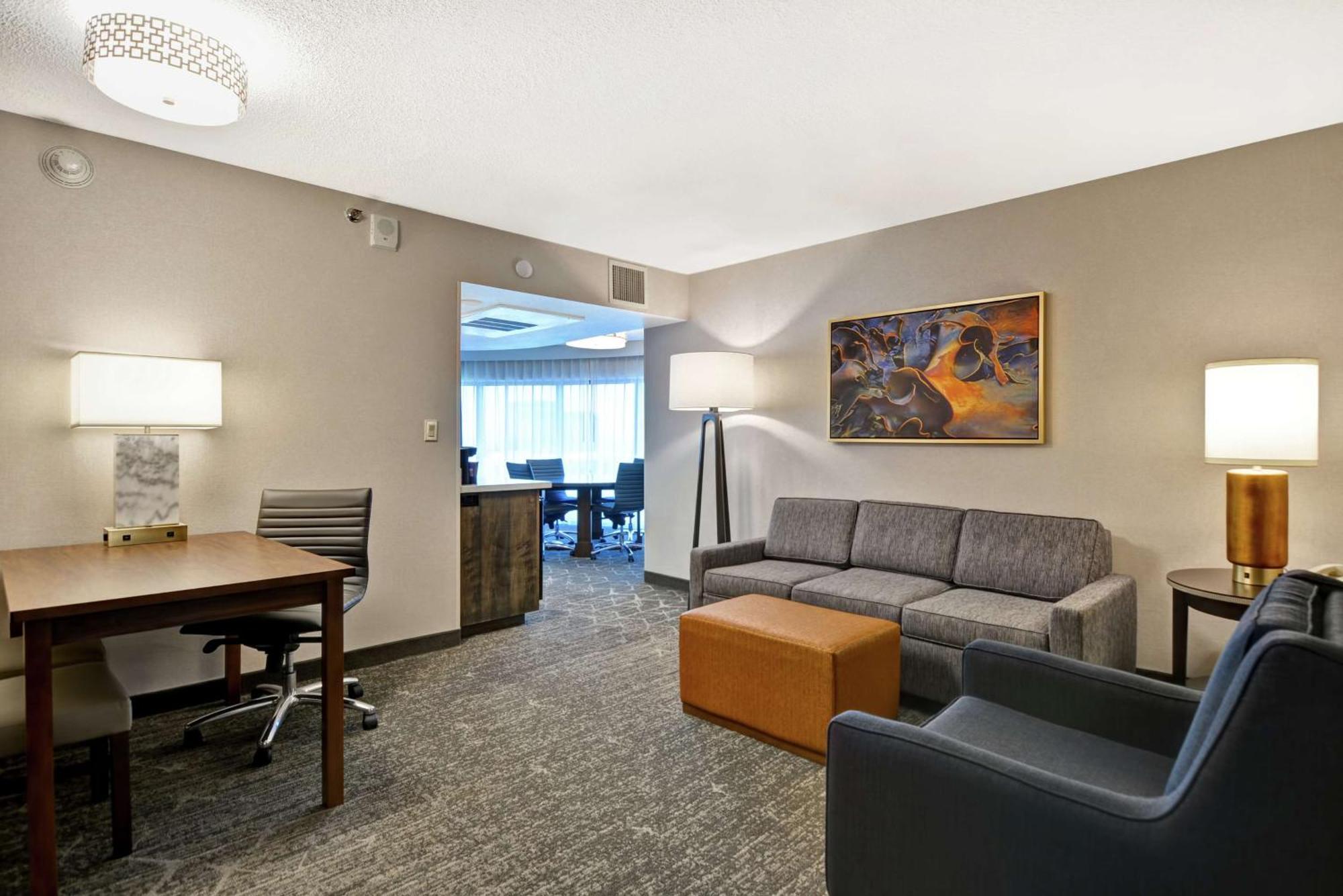 Embassy Suites By Hilton Minneapolis Airport Bloomington Extérieur photo